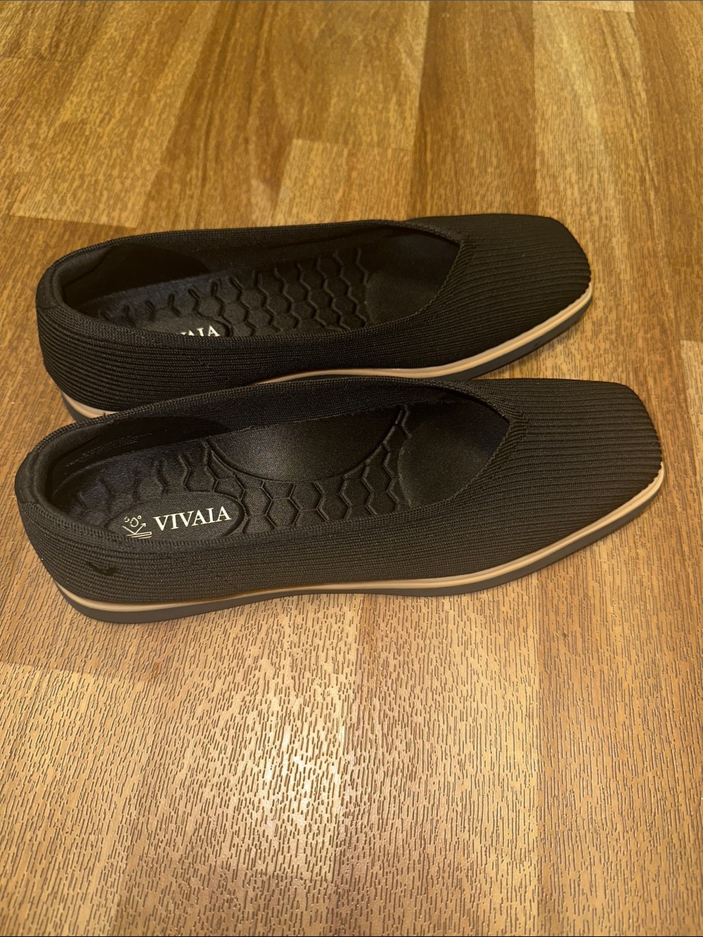 VIVAIA Square Toe All Day Standing Mabel Black Mesh Comfort Flats size 39.5 8.5 - Picture 2 of 6